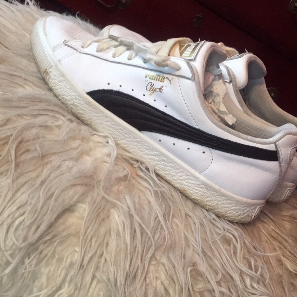 women puma *clyde edition*